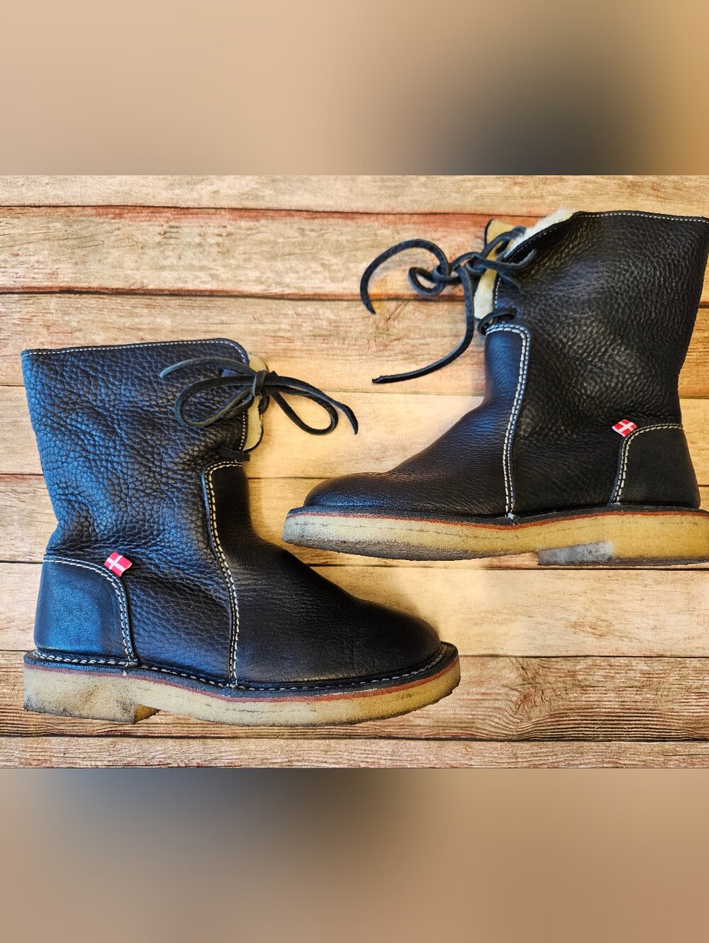 Duckfeet Århus boots crafted in black pebbled leather.